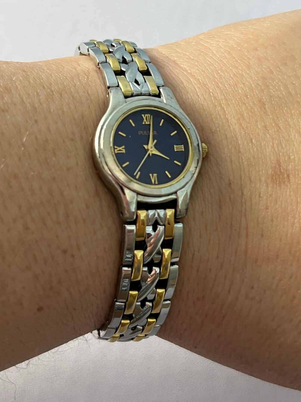 VTG Pulsar Watch Two Tone Gold Silver Water Resist Japan Mvmt Untested